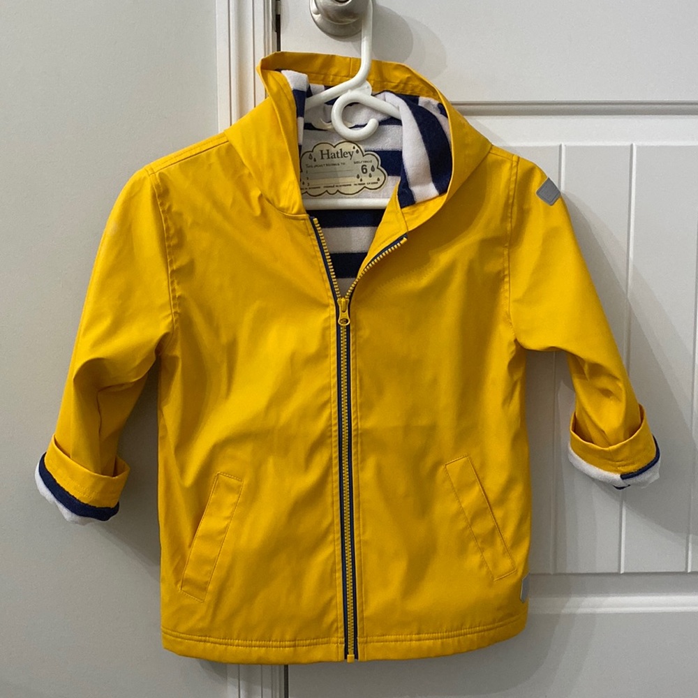 Boys Hatley Raincoat Size 6